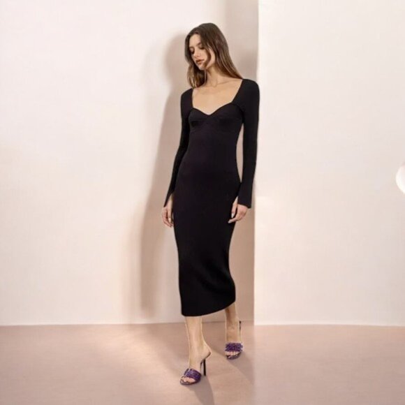 NWT Moon River Sweetheart Neck Flared Long Sleeve Ribbed Sweater Midi Dress - Picture 8 of 8